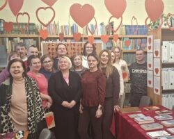 zdjęcie przy tytule